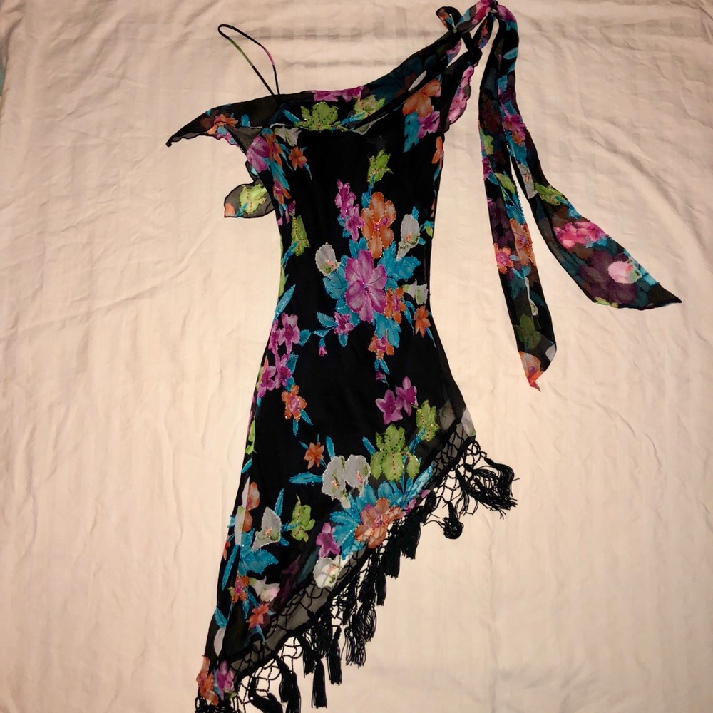 Cache Asymmetrical Beaded Top Size Small
